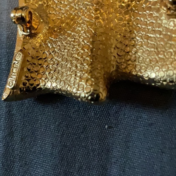 Ciner Vintage Patriotic American Hand-Painted Flag Brooch. - Picture 5 of 5